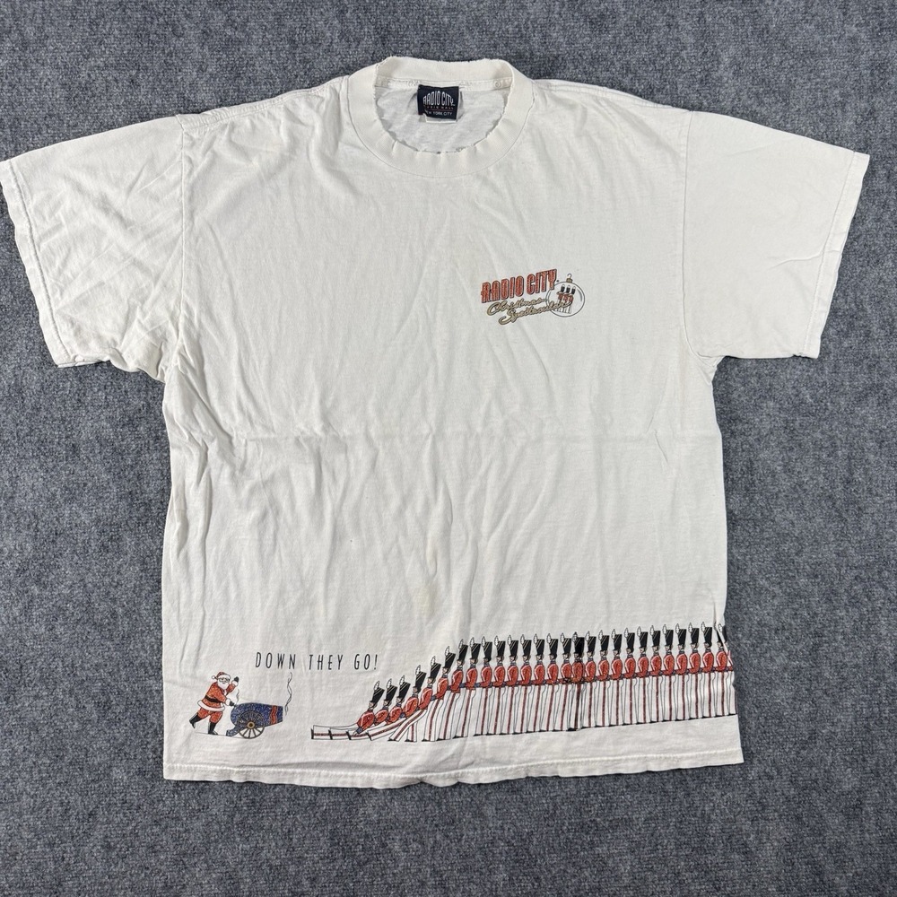 VINTAGE Y2K RADIO CITY MUSIC HALL NYC THE ROCKETTES T-SHIRT SZ XL CHRISTMAS SPEC
